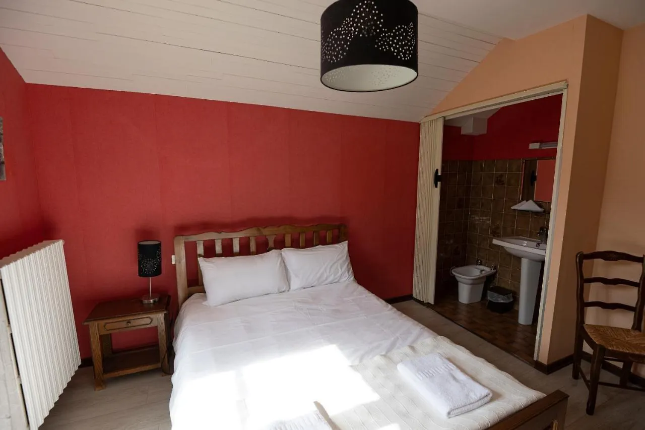 Le Roucadel Hotel Peyreleau Guest house